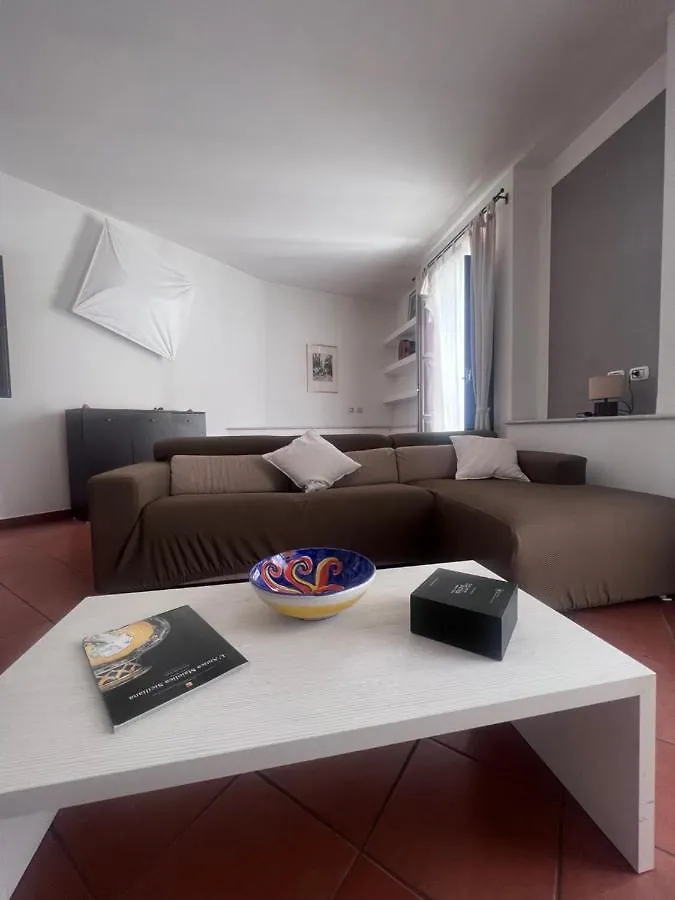 Terrazza Rosa Bianca Apartment Palermo